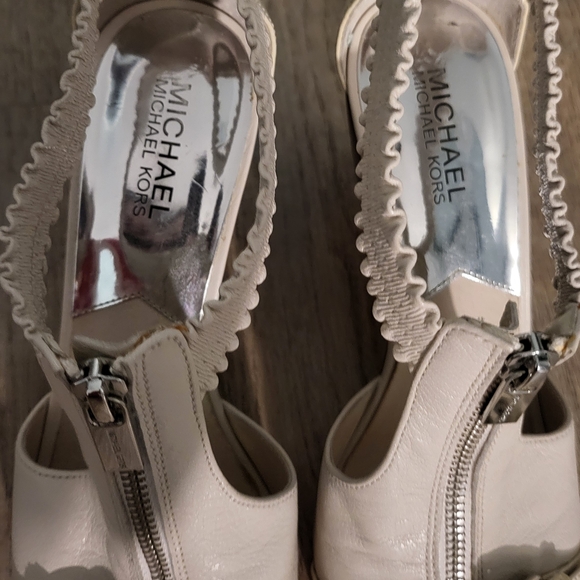 Michael Kors Cream Wedge Sandals - Picture 3 of 10